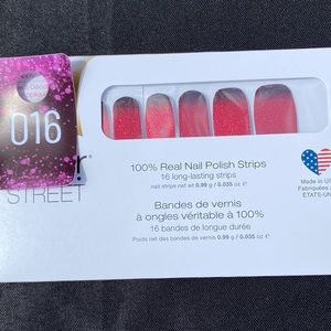 Color Street Bloody Gorgeous